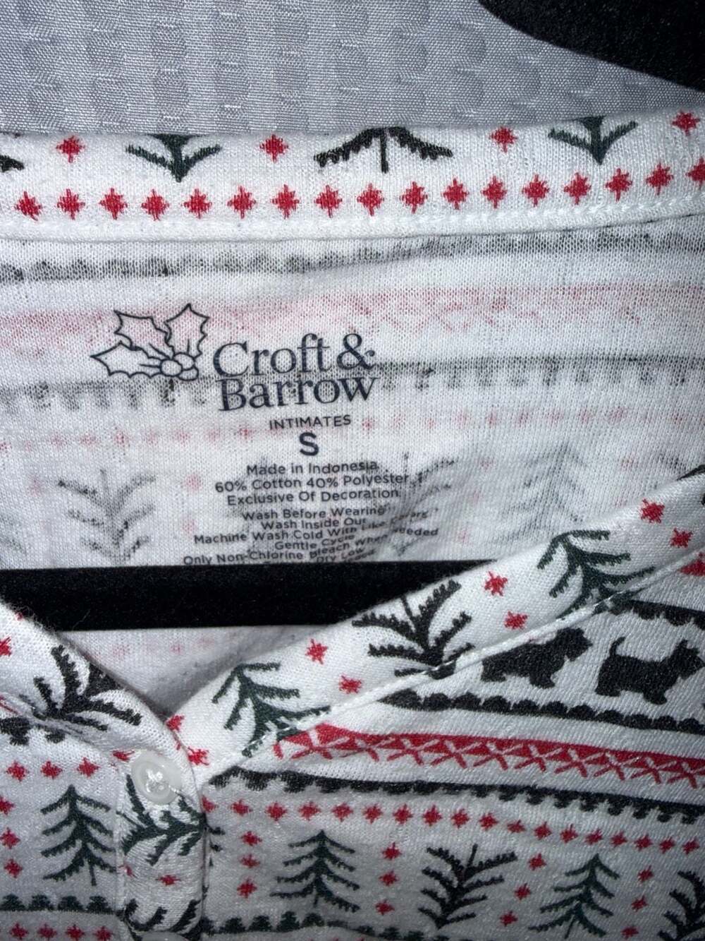 Croft & Barrow Intimates Women's Size S Holiday Pajama Set - Picture 2 of 2